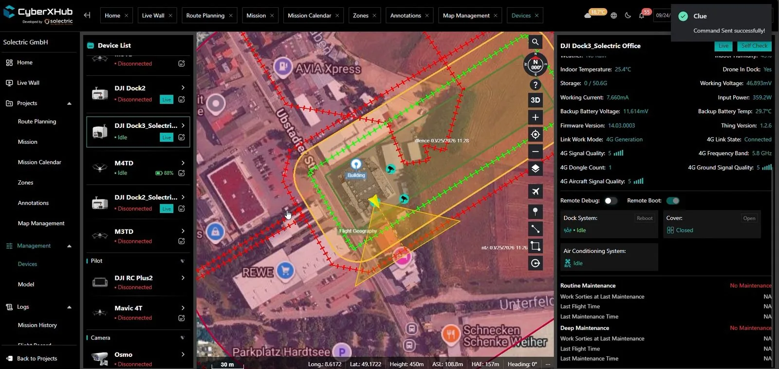 Device list in CyberXHub showing docks, drones, remote controllers and cameras with their status